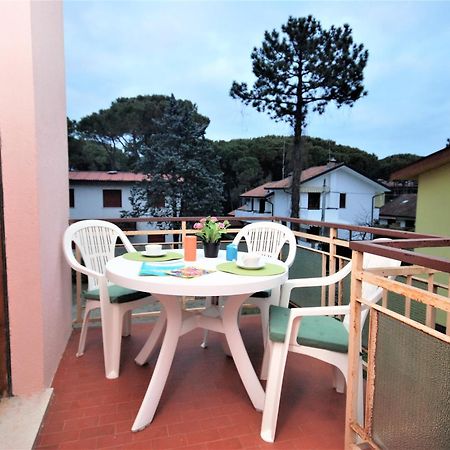 Appartamenti Lara Lignano Sabbiadoro Extérieur photo